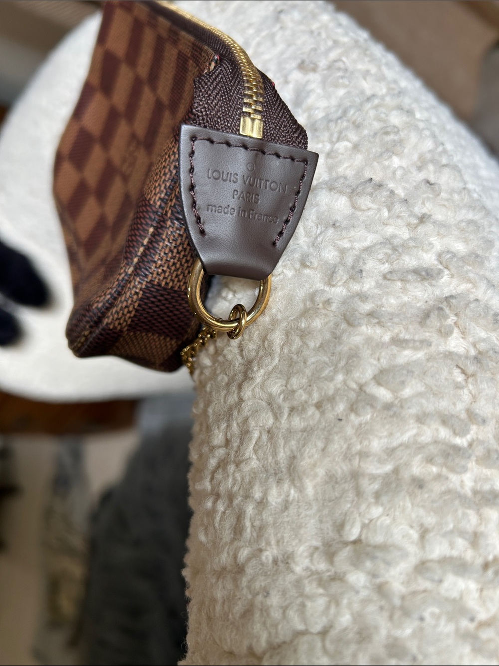Louis Vuitton Damier Ebene Mini Pouchette - Picture 6 of 9